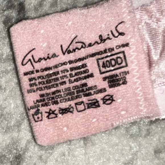 Bundle of 2 Gloria Vanderbilt Light Pink Velvet and White Cheetah Bras Size 40DD - Picture 4 of 8